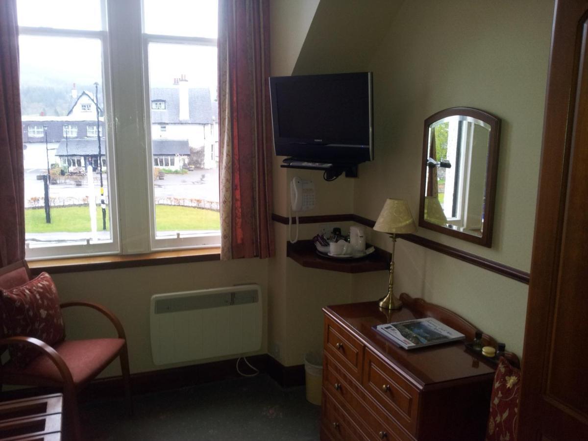 Caledonian Hotel Fort Augustus Extérieur photo