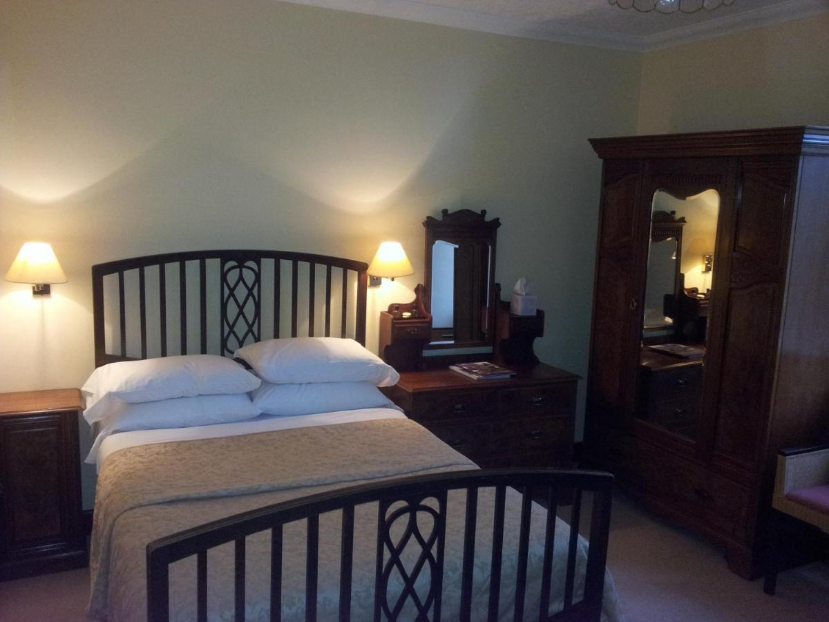 Caledonian Hotel Fort Augustus Extérieur photo